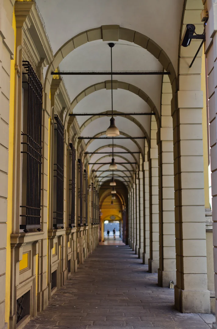 Een van de vele Portici in Bologna
